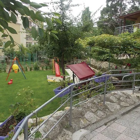 Two Bedroom Holiday In